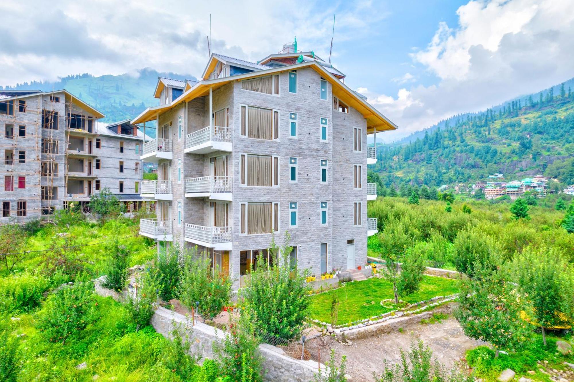 La Aero Resort Home In Snow Mountains, Manali